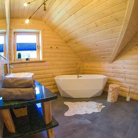 Beskid Wood Chalet Jasnowice